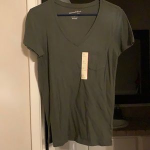 Short sleeve v neck top